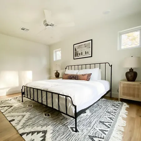 Camp Hideaway Gruene Villa New Braunfels Exterior photo